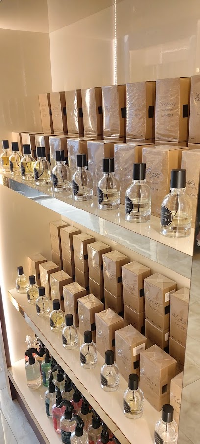 عطور فاخرة - United Arab Emirates|البردي - Khor Fakkan|70 Rugaylat Rd