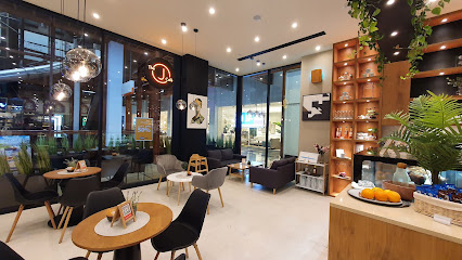 مقهى J - أبو ظبي -