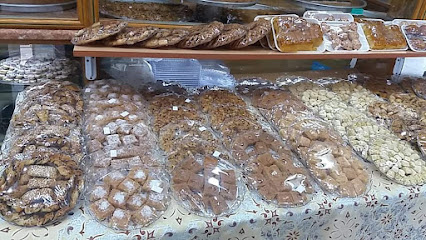 مخابز وحلويات المنهل - أبو ظبي - +971 2 641 9901