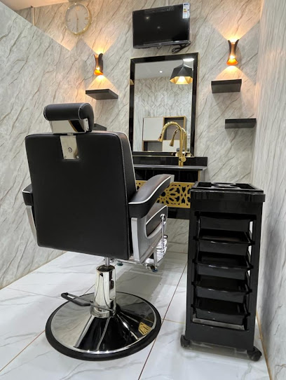 مركز غولدن للعناية الشخصية للرجال - United Arab Emirates|Qidfiʻ - Fujairah|79P4+VR6