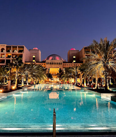 شريط الرمال - أبو ظبي - +971 7 228 8844