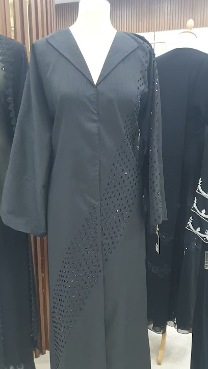 براري مول - United Arab Emirates|Abu Dhabi|Mazyed road|3RPJ+F43