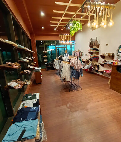 محل ميرشي للملابس والاكسسوارات - أبو ظبي - +971 56 883 6800