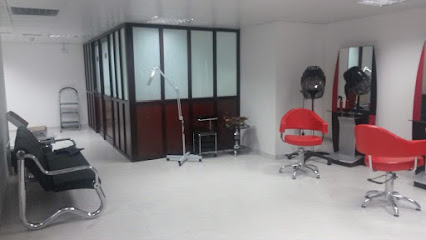 صالون ايلون لتجميل السيدات - أبو ظبي - +971 2 672 1663