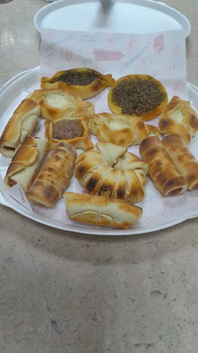 حلويات جي واي كي - United Arab Emirates|Al Danah - E18-02 - Abu Dhabi|34 شارع مُيُول