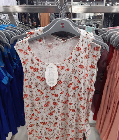 بيت أزياء جنات - أبو ظبي - +971 52 924 0624