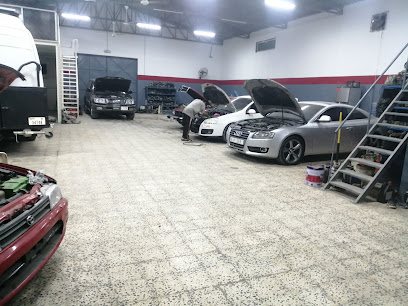جراج النصر - أبو ظبي - +971 55 570 2052