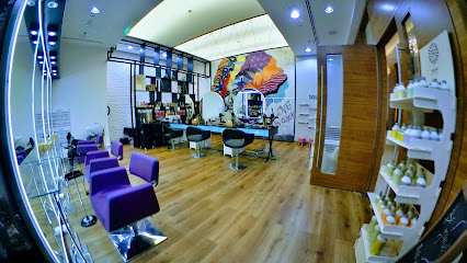 سولو تري آرت أوف بيوتي - أبو ظبي - +971 4 249 7895