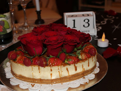 فيكتوري سويت كافيه / فكتوري سويت كافيه - أبو ظبي - +971 50 803 7055