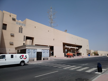 محطة حافلات مجمع الرويس السكني - أبو ظبي -