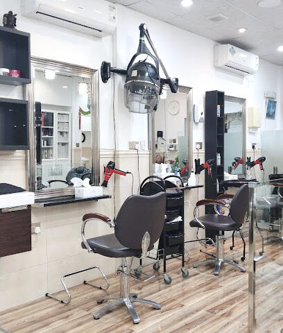 صالون باناش للتجميل - أبو ظبي - +971 4 261 0150