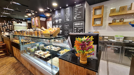 المخبوزات الفرنسية | كعك عيد ميلاد | متجر الكعك - أبو ظبي - +971 55 123 3173