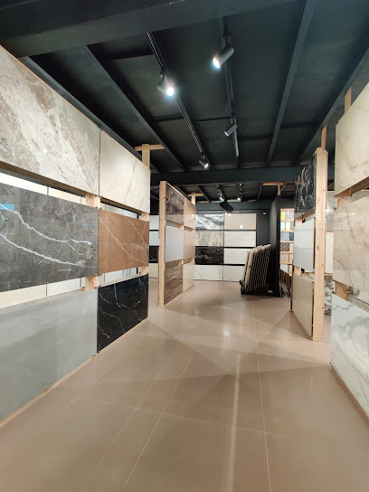 بناية مدينة دبي. حصيرة. آر. ذ م م - United Arab Emirates|Sharjah|Shop #5 - Street #21 - Industrial Area #4