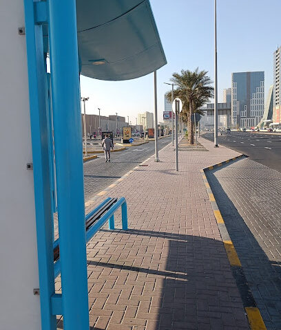 موقف حافلات وسط المدينة - أبو ظبي -