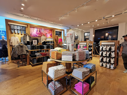 النسر الامريكي - أبو ظبي - +971 7 246 5048