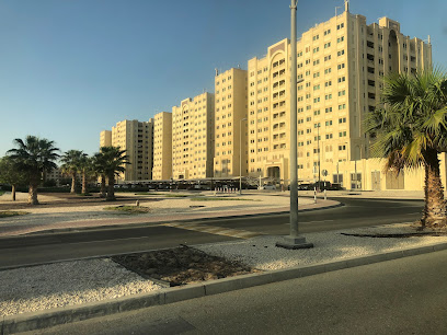 كليات التقنية العليا - مواقف كلية الرويس - أبو ظبي - +971 2 206 2666