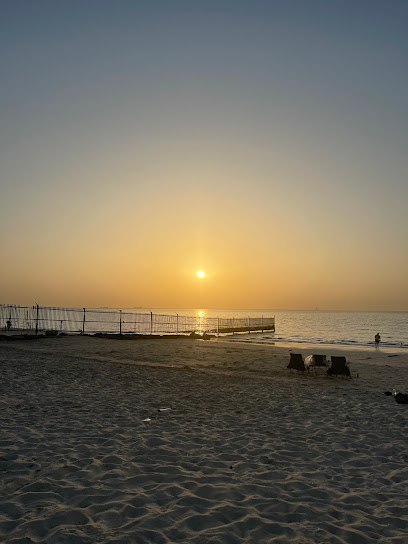 شاطئ الشارقة (شاطئ مفتوح) - United Arab Emirates|Al Khaledia Suburb - Sharjah|89R7+RPF