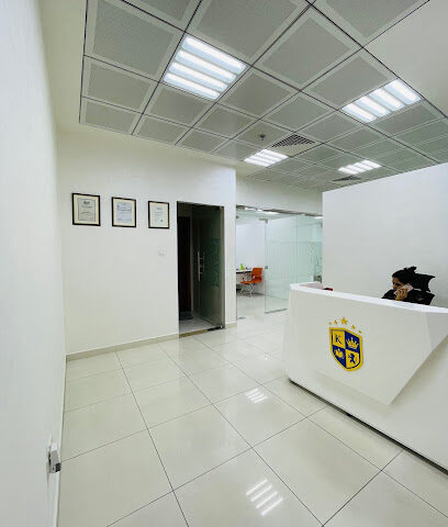 كلية كينجز للأعمال - أبو ظبي - +971 58 586 9699