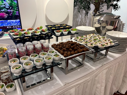 الممون - دبي - أبو ظبي - +971 4 880 0013