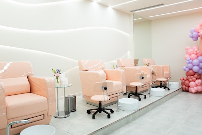 صالون تجميل ذيل الحصان - أبو ظبي - +971 2 628 1112