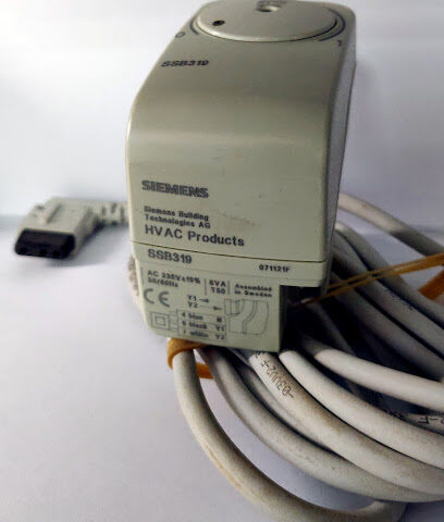 الراوي لقطع غيار مكيفات الهواء ذ -  - +971 2 676 7995