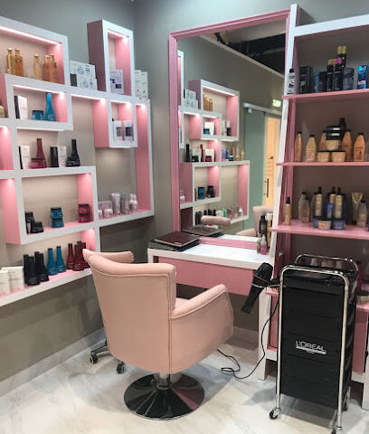 صالون كيرف للتجميل - أبو ظبي - +971 50 363 0794