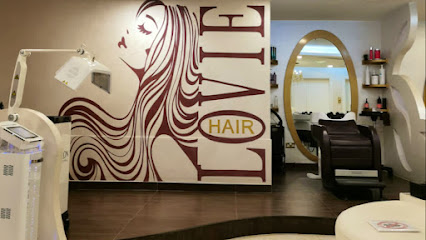 مركز هير لوفي - أبو ظبي - +971 9 223 3880