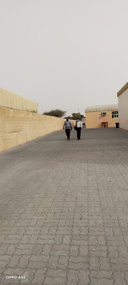 سكن حراس أمن قوة المهارة - United Arab Emirates|Al Noud - Abu Dhabi|5R29+F54
