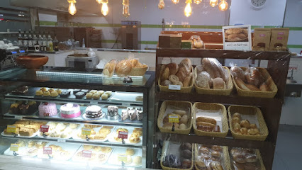 مخبز تيج سويت اند فلور - أبو ظبي - +971 4 342 2078