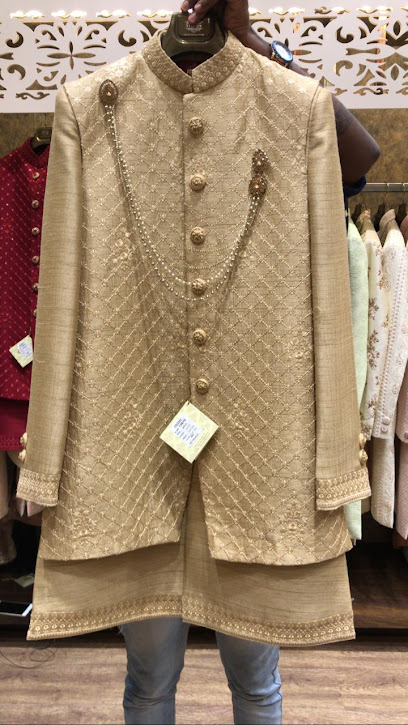 أزياء الأحلام - United Arab Emirates|Al Gharb - Al Mareija - Sharjah|Al Marija St|behind Kfc