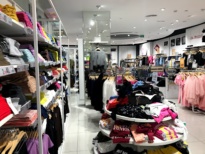 سبلاش - مشرف مول - أبو ظبي - +971 2 673 7911