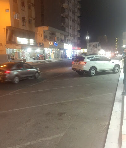 محل العوضي للازياء الايرانية - أبو ظبي - +971 7 233 3752