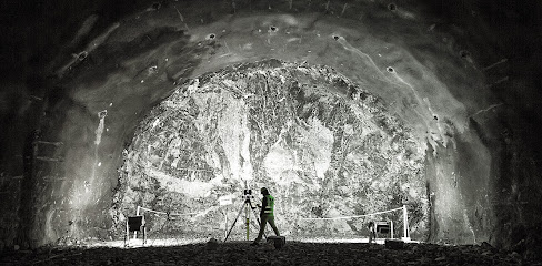 جلف روك - أبو ظبي - +971 6 531 1195