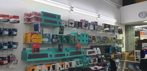 سمرة لتجارة أجهزة الكمبيوتر. ذ م م. - أبو ظبي - +971 6 573 6229