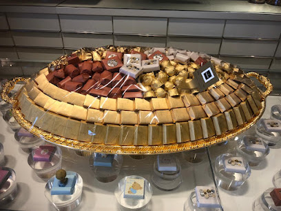 باتشي ذ - أبو ظبي - +971 6 556 2711