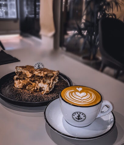 القهوة المتخصصة الضيقة - أبو ظبي - +971 50 796 0962