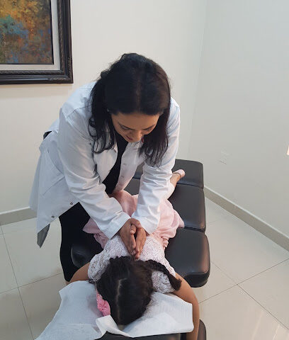الدكتورة نجينة أختار - أبو ظبي - +971 4 333 3511