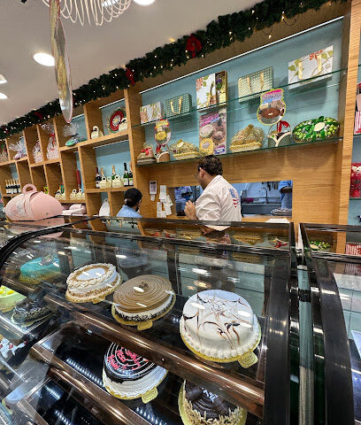 محلات كيك مناسبات - أبو ظبي - +971 2 672 5505