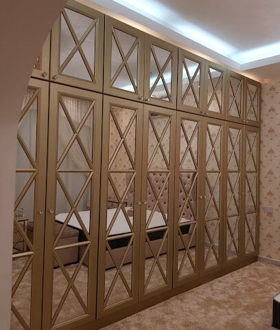 منجرة خالد محمود - أبو ظبي - +971 50 523 3725