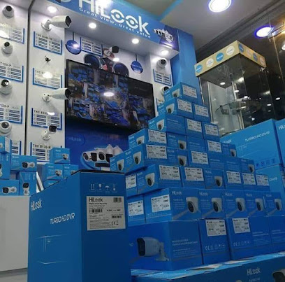 إنستا تك - أبو ظبي - +971 56 661 8252