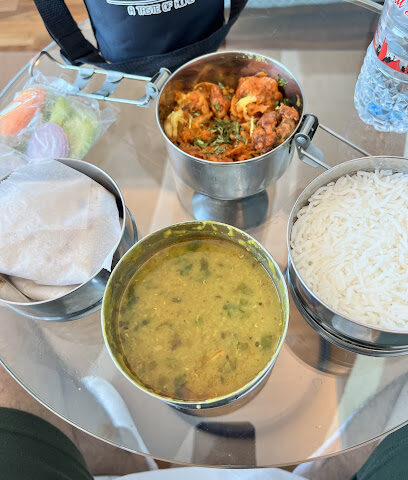 HOTiffin - أبو ظبي - +971 58 885 7711