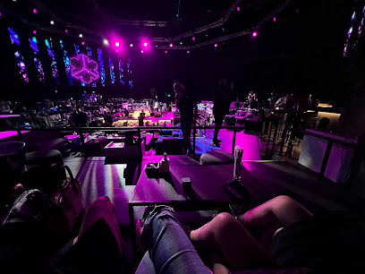 وايت أبو ظبي - أبو ظبي - +971 50 639 8934