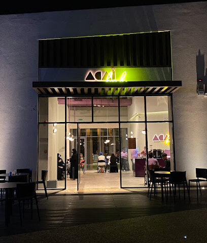 أكي هاب -  - +971 9 236 4400