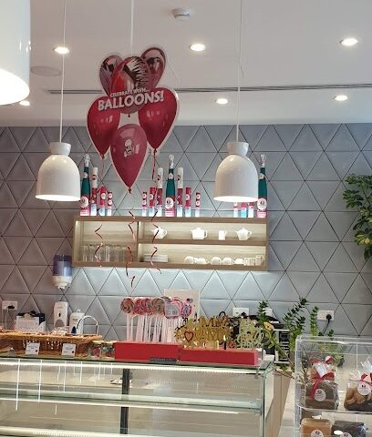 مستر بيكر | أفضل كعك في دبي | كعك عيد الميلاد ، كعك الذكرى السنوية ، كعك مخصص ، كعك بدون بيض - أبو ظبي - +971 600 522537