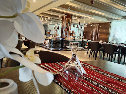 مطعم الفلج - أبو ظبي - +971 2 809 2222
