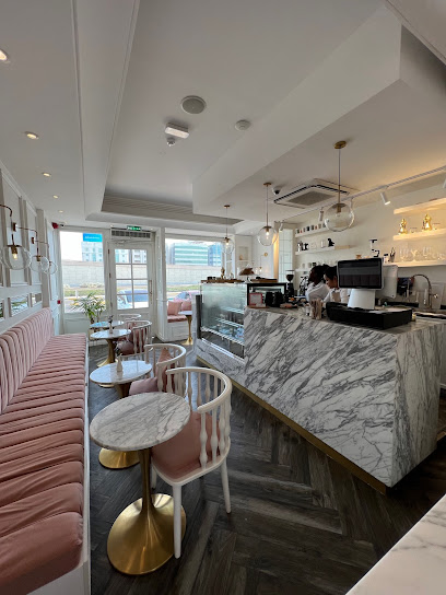 مقهى وزهور بلوم روم - United Arab Emirates|Al Danah - Zone 1 - Abu Dhabi|927 Hazza ' Bin Zayed The First St