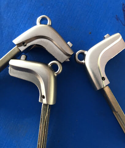 مفاتيح النجوم الملكية - أبو ظبي - +971 50 377 4120