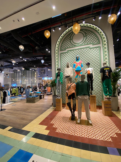 أمريكا راج CIE - United Arab Emirates|Downtown Dubai - Dubai|Sheikh Mohammed bin Rashid Blvd|57XG+3H9