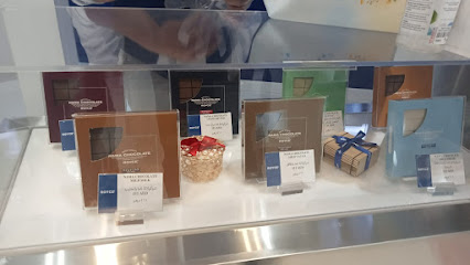 شوكولاتة ROYCE - أبو ظبي - +971 56 820 2441