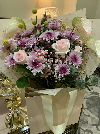 ريفيري فلورال بوتيك آند كافيه - United Arab Emirates|Al Nahyan - Abu Dhabi|38 Hifayif St